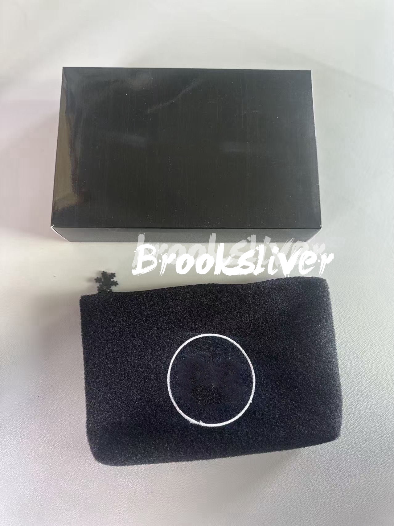 Storage Bags Terry material makeup case embroidery C vintage classic snowflake zipper comsetics organization 24X15X5CM