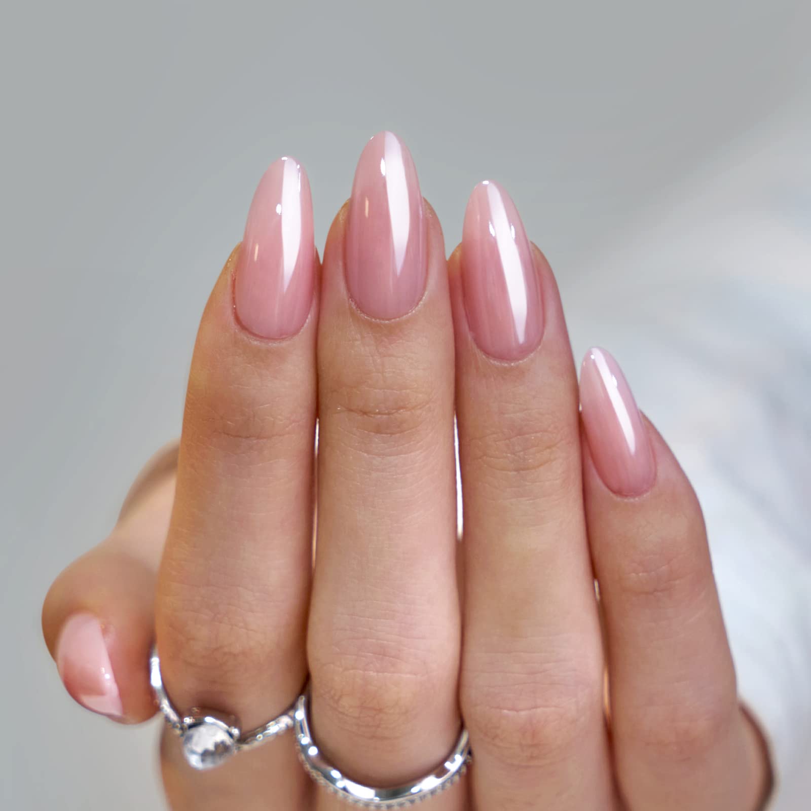 The Uniquely Styled Pink Press On Nails Is Very Suitable For Wearing And Matching In Daily Life,Wearing Armor Designed Specifically For Girls And Wome