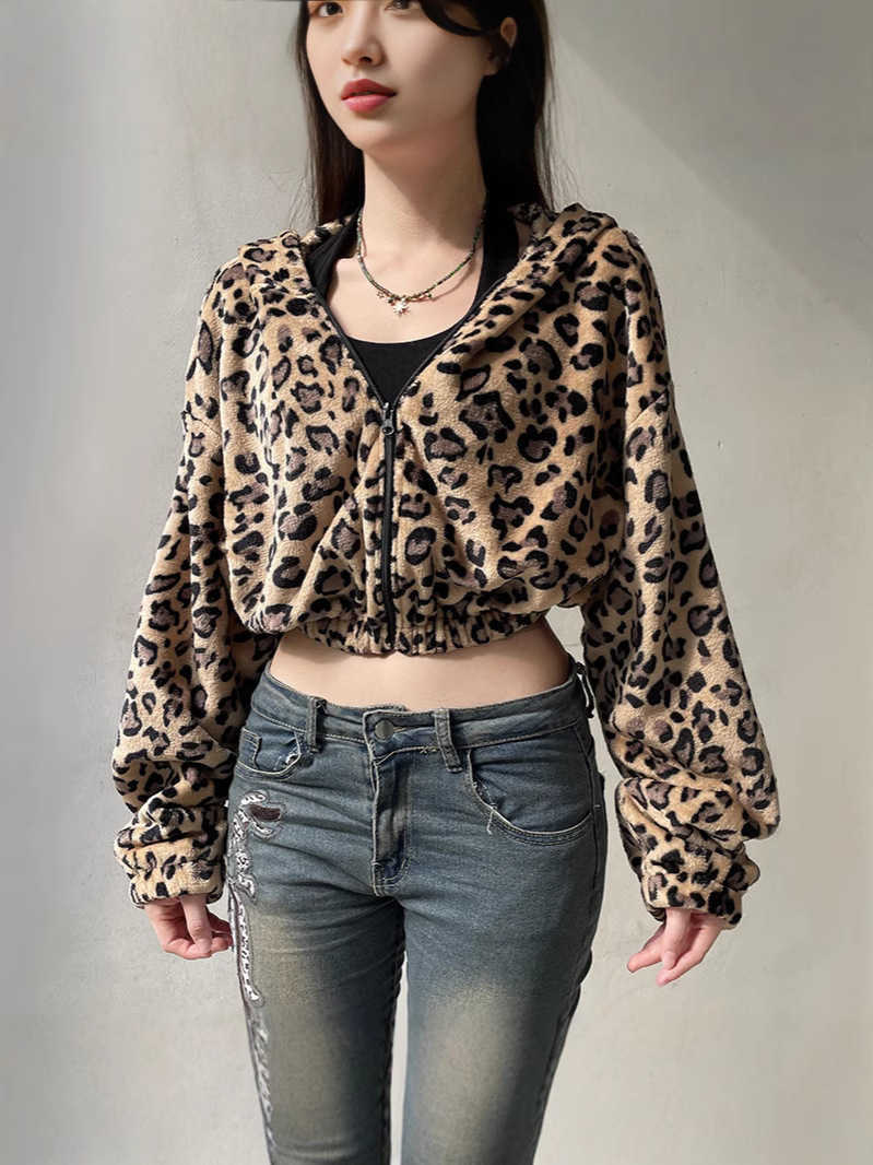 Sexy American and European style leopard print long sleeve short down jacket for women autumn 2024 new trend brand top L250829