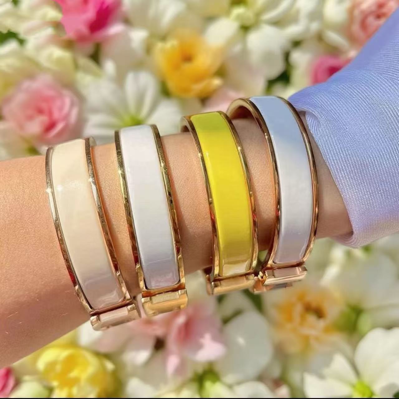 New Colorful K Gold Bracelet Designer Color Red Enamel Bracelet Letter Bracelet Wide Narrow Charm Bracelet Fashion Accessories 17/19 Size