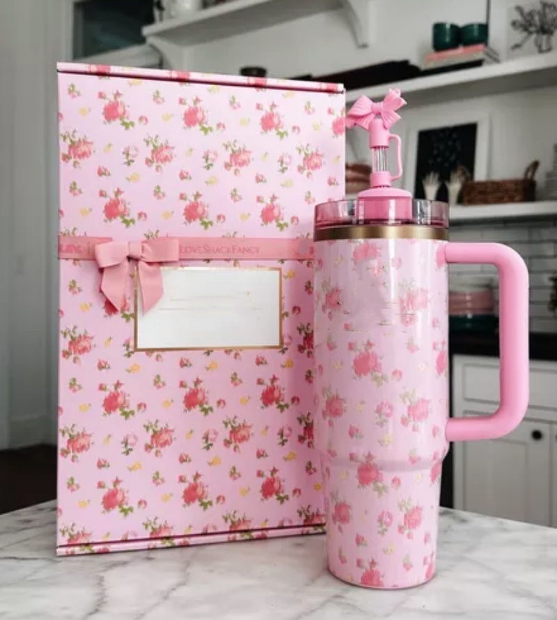 US Warehosue 40oz Water Bottles Tumbler Mugs Love Shack Fancy Ibiza Sunset All Day Julienne Mini Soft Cooler Bag Lunch Bag Boxes Limited Edition