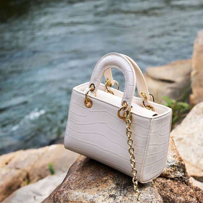 Genuine Leather Women Small Shoulder Bag 2025 Commuter Female Alligator Handbags Office Ladies Cowhide Work Tote Crossbody Bags