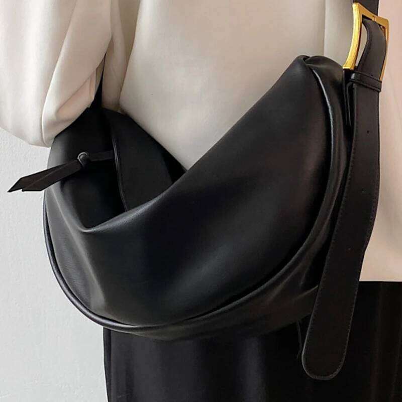 Women's Black Banana Shoulder Bag Soft Quality Pu Leather Medium Armpit Crossbody Bags For Female Ladies Retro Commuter Handbag
