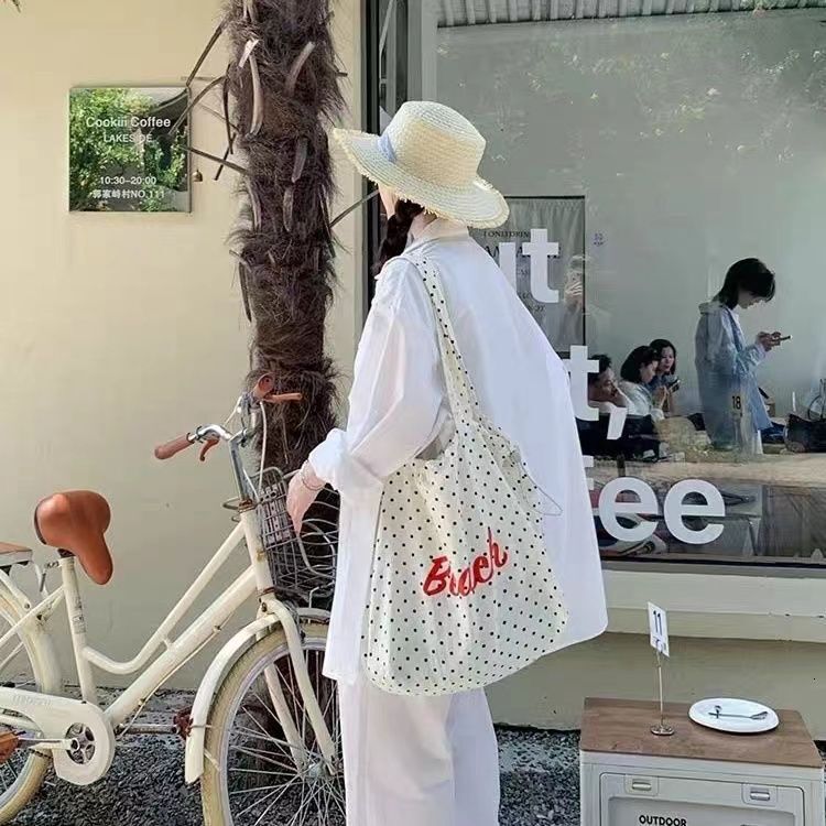 2025 autumn bag new fashionable simple niche design lightweight Korean version commuting armpit bag with letter printed handbag designer shoulder bag