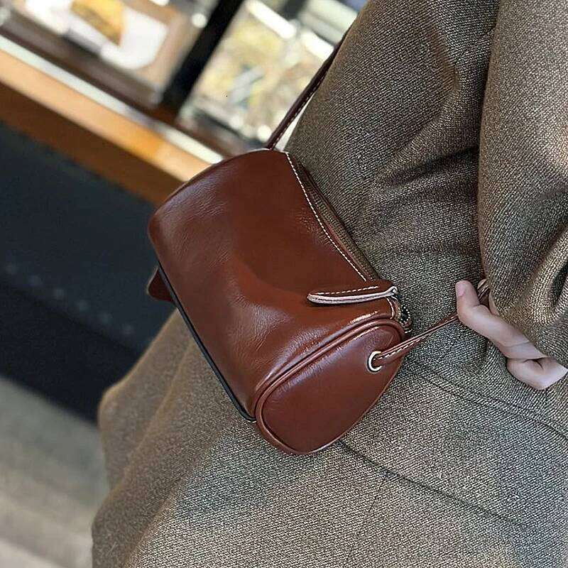 Cowhide Genuine Leather Popular Cylinder Bags Retro Trendy Messenger Bag Women's Designer Shoulder Handbag For Ladies