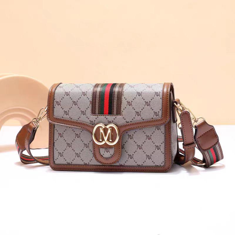 2025 new high-end fashion light luxury women's bag small square shoulder bag with stripe details and gold logo compact multifunctional crossbody 