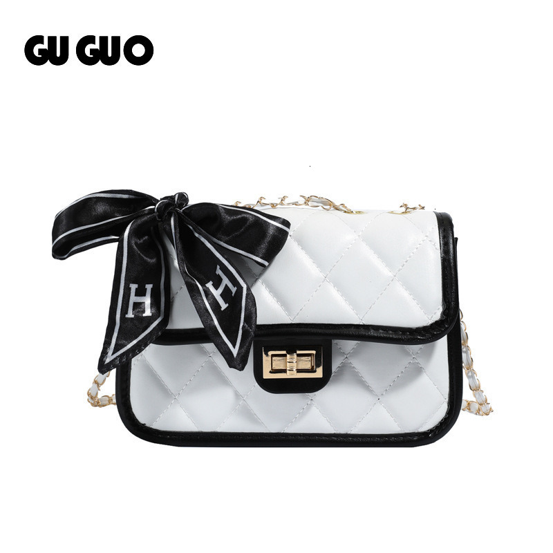 GUGUO Chanel Style Designer Quilted Chain Shoulder Bag Luxury Niche Versatile Small Square Bag Handbag Fashion Casual Makeup Bag New Style Free Shippi