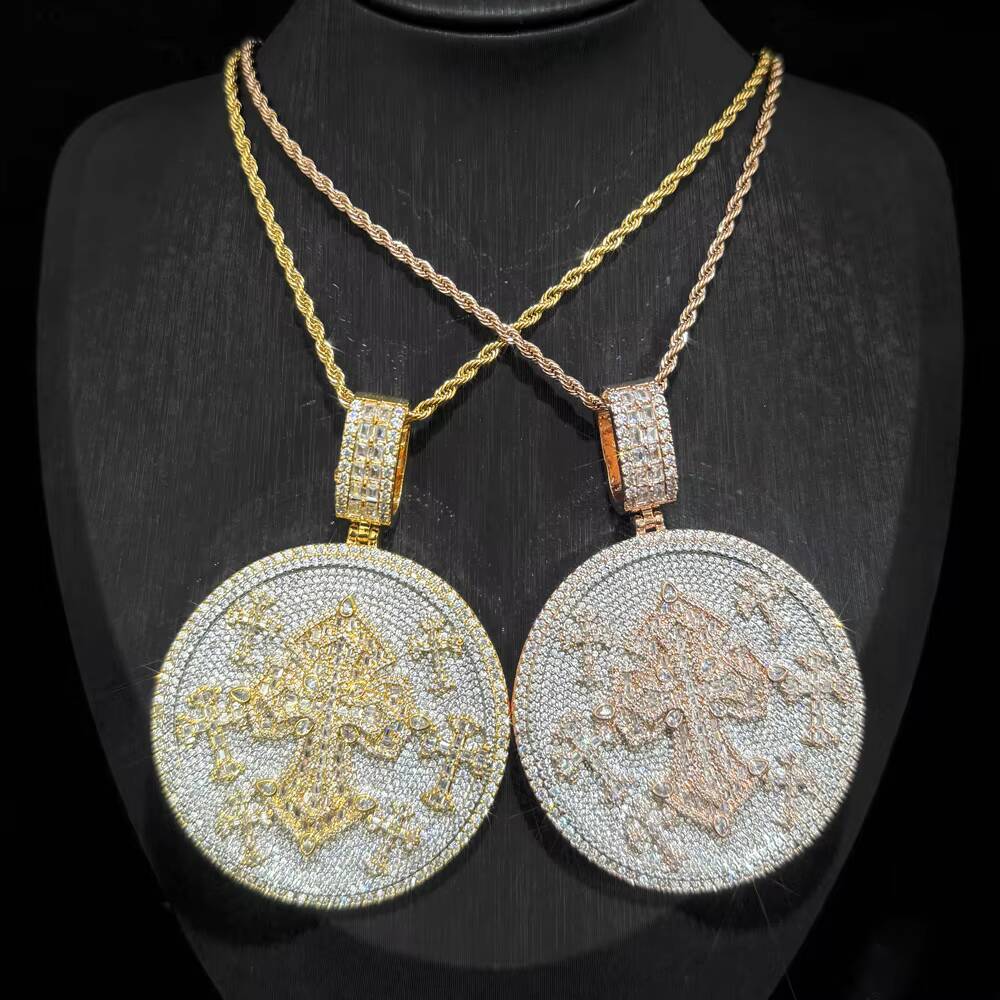 Large Hip Hop Jewelry Geometric Round Diamond Cross Carved Men's Pendant Necklace