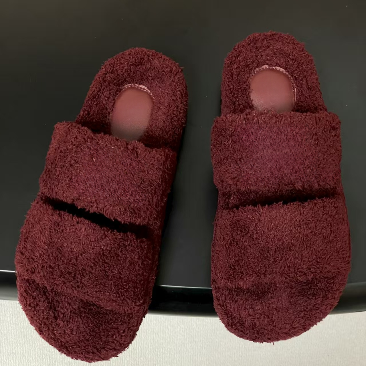 Top Quality Fur Slippers Soft Lamb Wool And Real Leather Designer Furry Soft Fluffy Plush Flats 2025 Autumn New Women Indoor Outdoor Comfortable Warm Pantshoes 3339