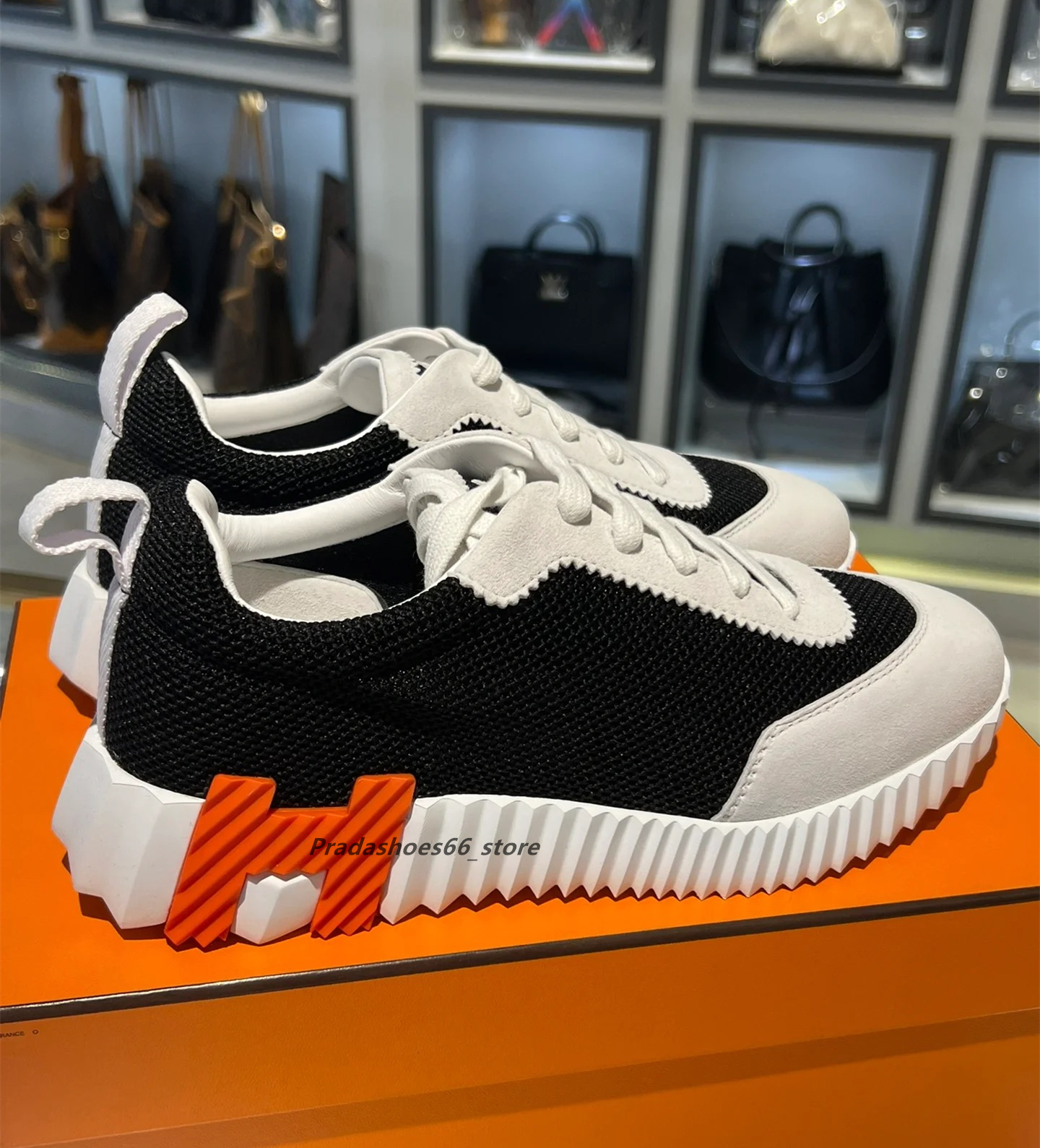 Men Women Casual Sneakers horse Sport Shoes Lightweight Outdoor Mesh Running Shoes Luxury designer h sneakers Athletic Jogging Tenis Walking Shoes Her