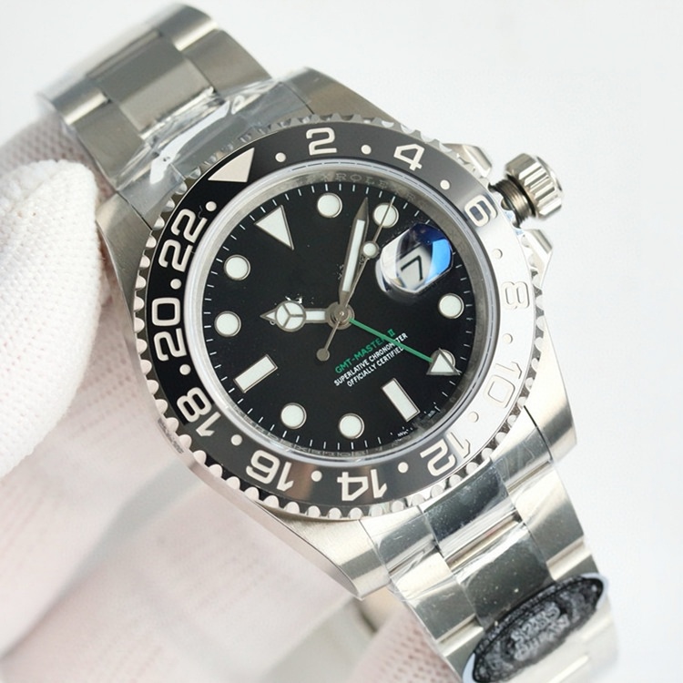 Designer Clean Watch M126710blro-0001 AAAAA 5A Grade 1:1 Super Clone Watch 40mm Men's Sapphire Glass Automatic Mechanical 3285 Movement Jason007 with Green