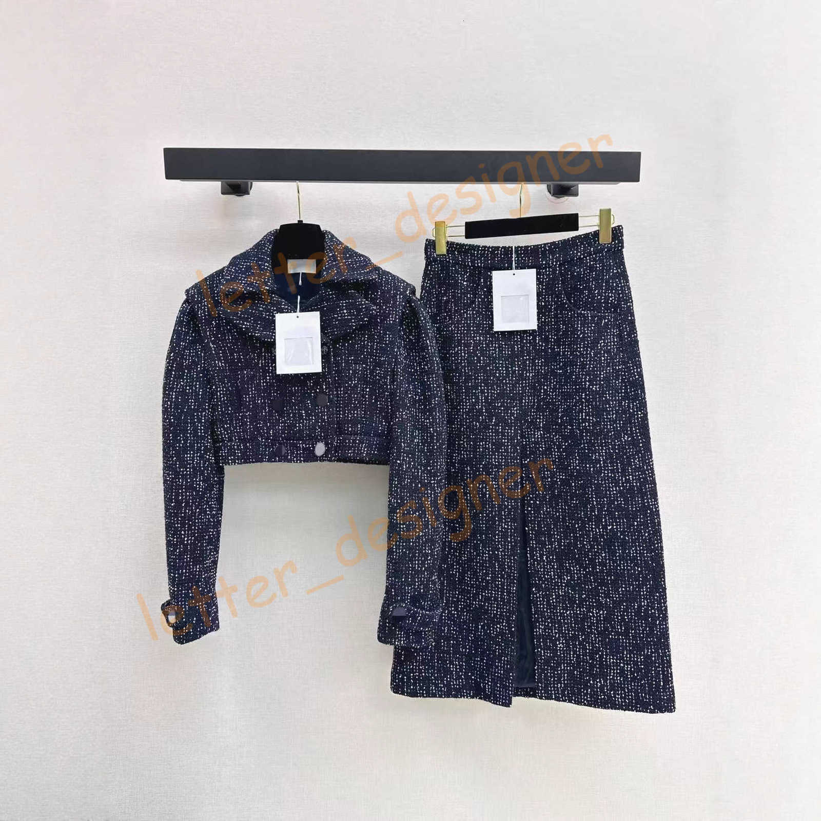 Designer Two Piece Dress for women 25 Autumn Winter Sequin Woven Tweed Short Jacket A-line Skirt Set luxury Woven Cardigan coat High Waist skirts