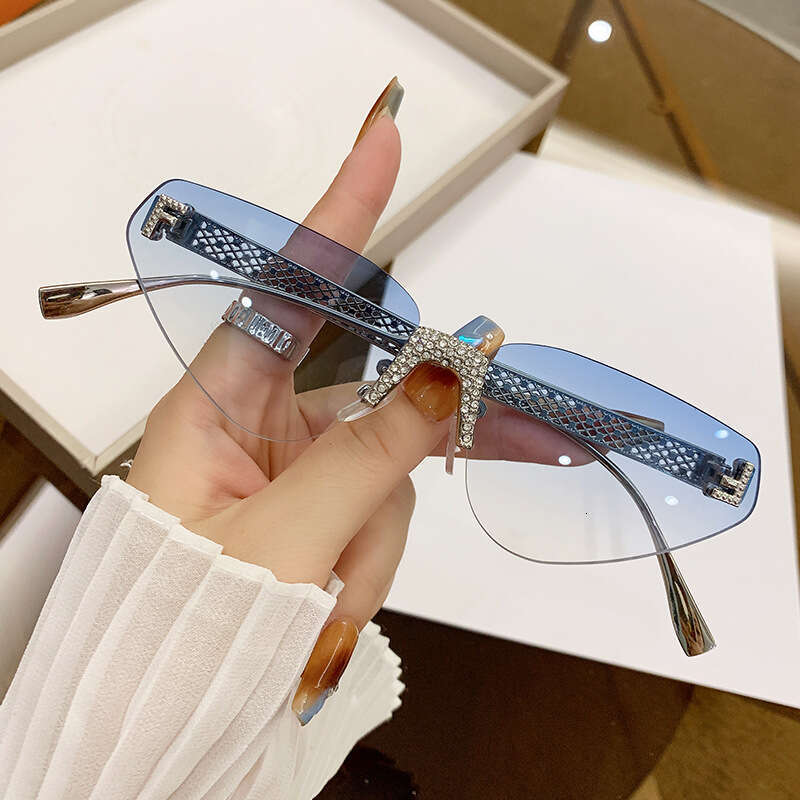 Sunglasses Designer Luxury sunglass women 2025 Fashion Frameless Rhinestone men eyeglasses Daily routine Outdoor travel UV Protection