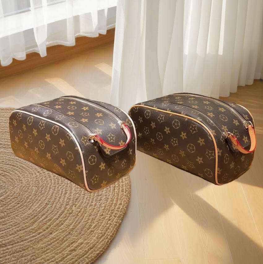 Men's and Women's Luxury Bag Classic designer Double zipper men travelling toilet bag designer women wash large capacity cosmetic bags toiletry Pouch makeup bags