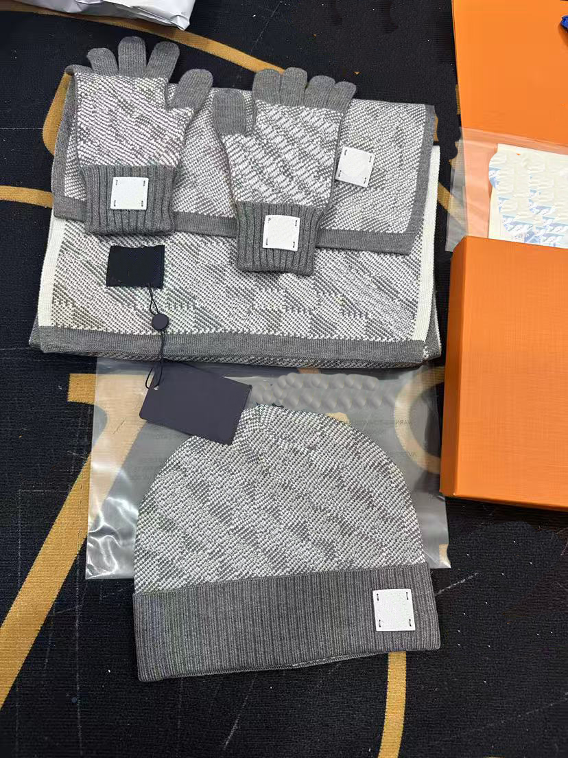Classic Scarf Hat Glove Sets 3 Piece For beanies Men Women Wool Winter Caps Shawl Hats Scarves Wool Beanie Wrap Scarfs Box 247991