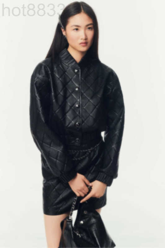 Women's Jackets Designer Chan 2025 New Black Jacket Real Leather Women Plus Size Top Quality Coat Skirt Short DXBG