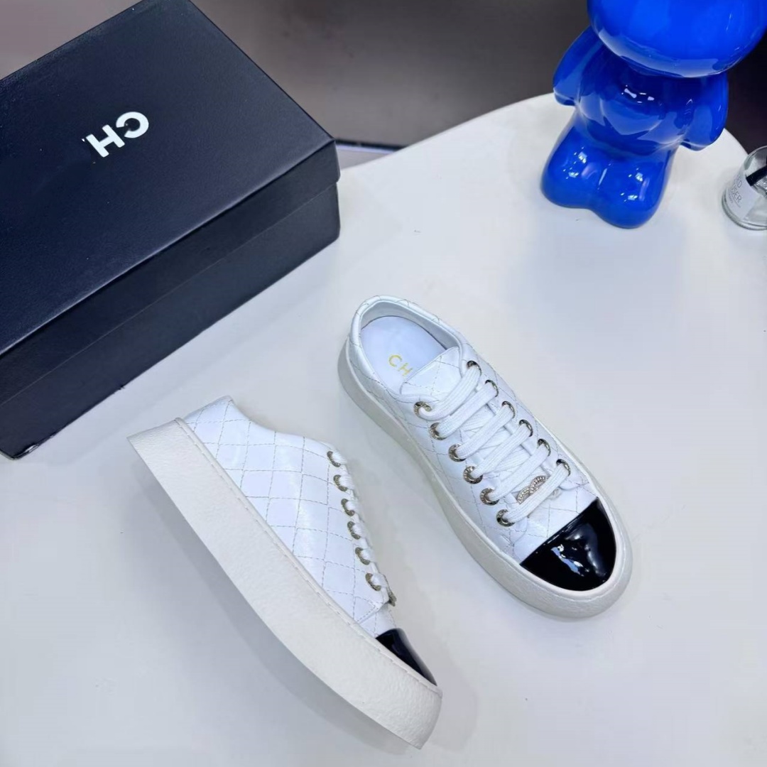 2025 Designer Shoes Luxury Women's Sports Shoes High-Quality Fashion Women's Casual Shoes Basketball Shoes - Outdoor Sports Comfort Flat Shoes Classic CC Shoes