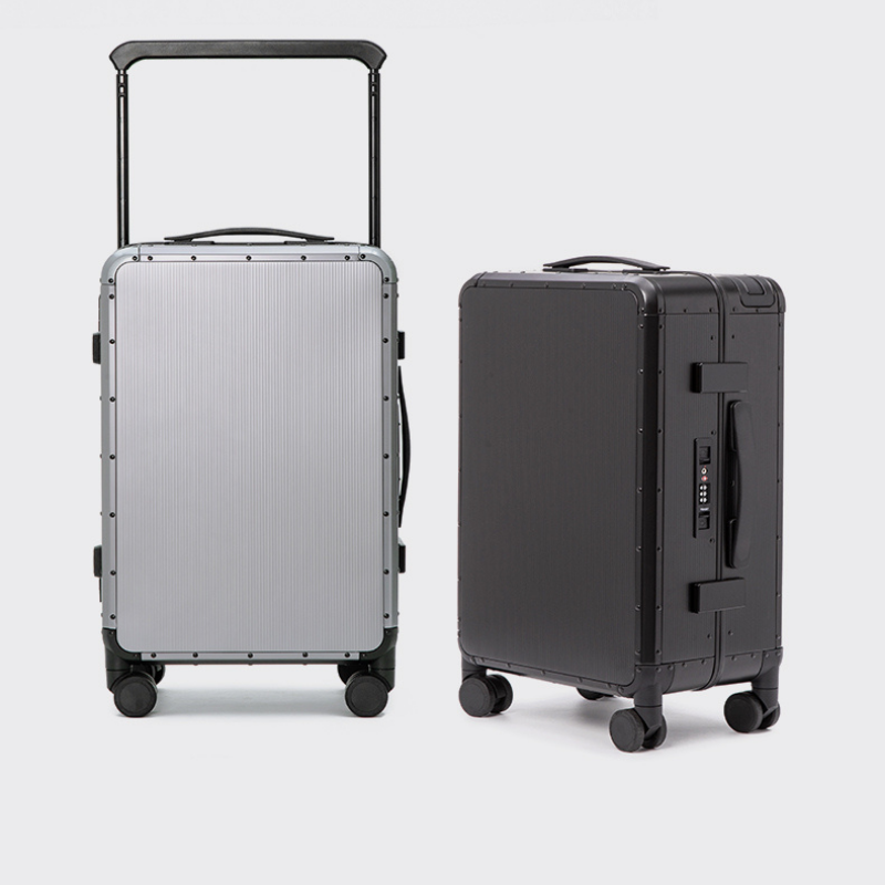 TSA Customs Lock Hard Shell Luggage with 360° Universal Wheels