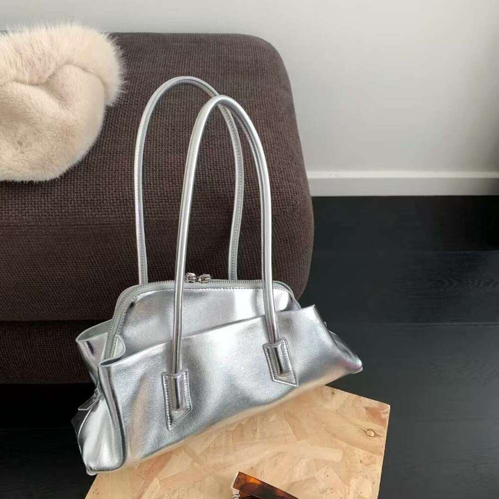 Genuine Leather Shoulder 2025 New High-end Boston Handbag Women's Niche Design Commuter Crossbody Bag
