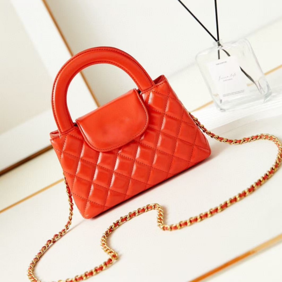 25c Luxury Bag Vintage Mini Handbag Sheepskin leather Designer Shoulder Handbag for Women Luxury Crossbody Purse 2025 Fashion Tote Bag Luxury Designer Bag
