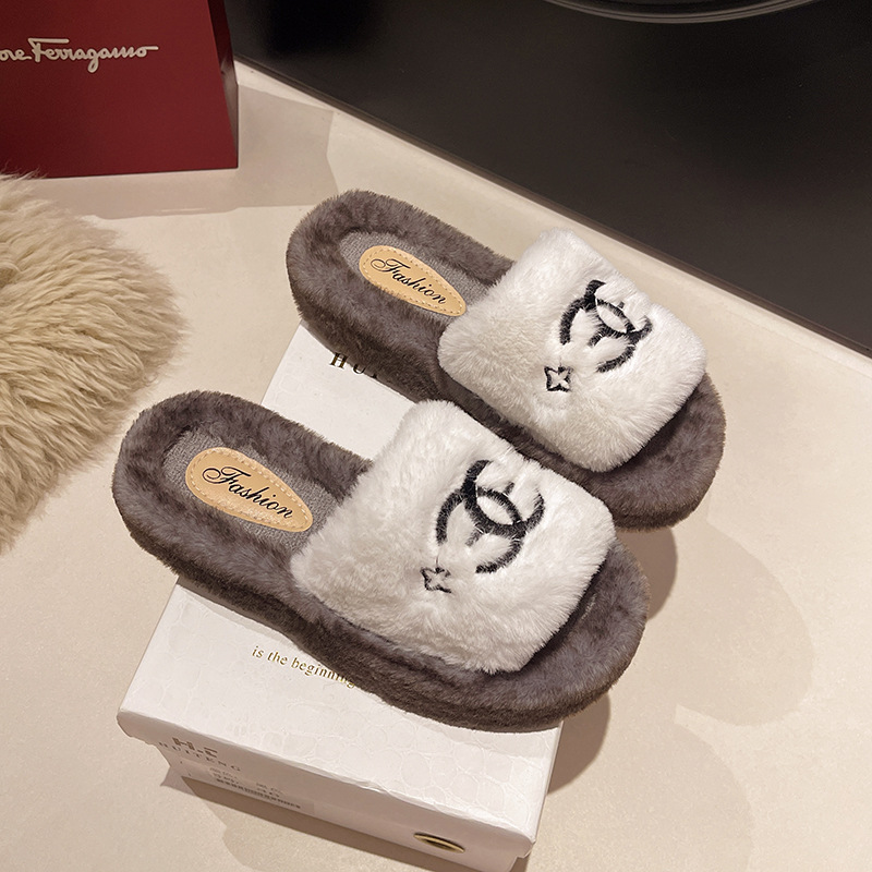 Hot free shipping designer slippers for womens flat slippers white black blue khaki New winter fashionable and versatile cotton mop