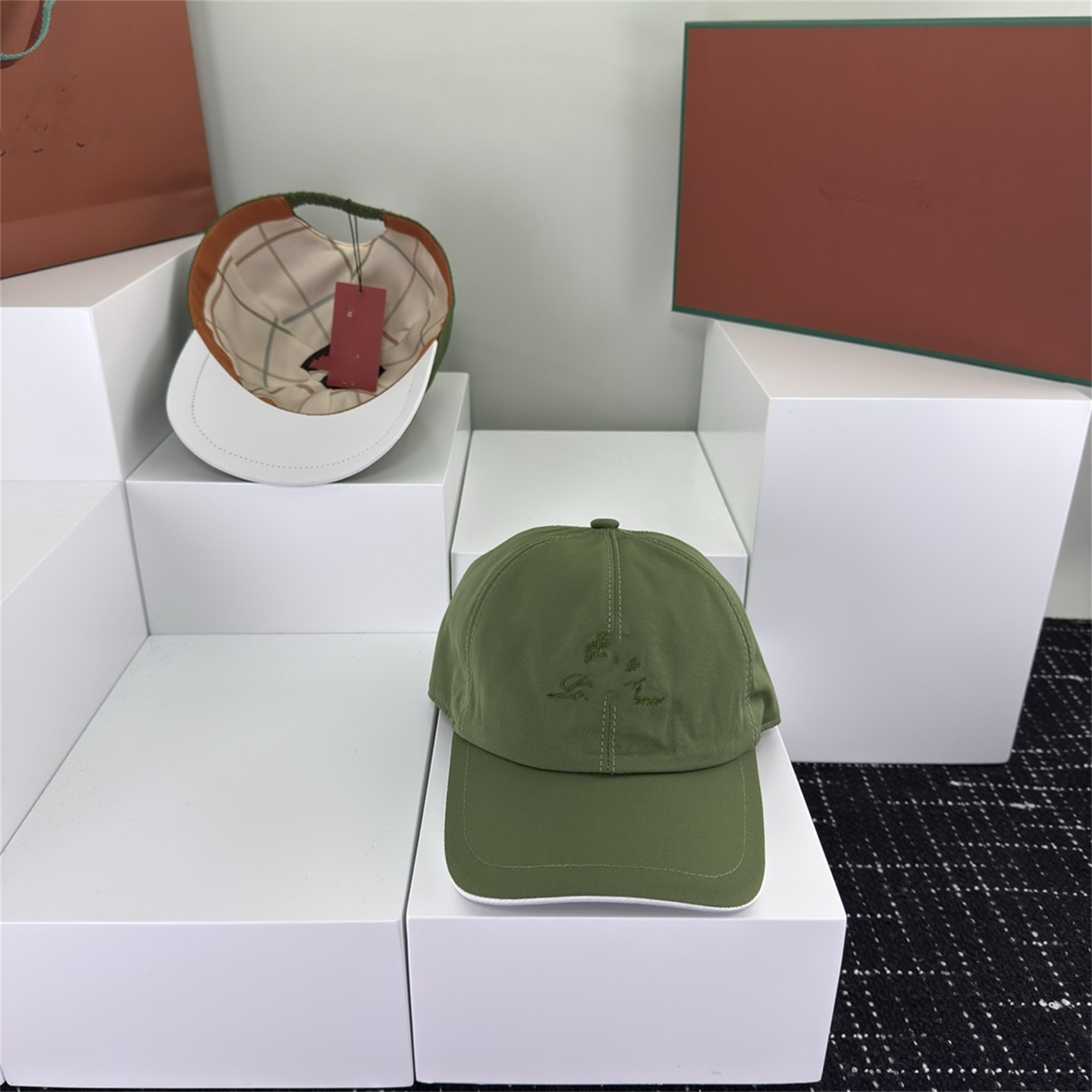 1Top designer hat Fashion womens baseball cap s fitted hats letter summer snapback sunshade sport motorcycle teams embroidery beach luxury retro hat hip hop ttt