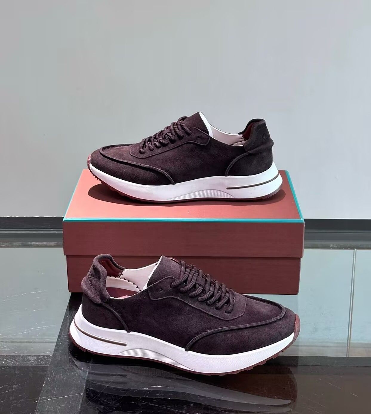 2026 Comfortable Wear Men's Weekend Walk Suede Sneakers Shoes Ultra-light Treaded Rubber Soles Men Platform Casual Walking Fashion Professional Trainers 35-46