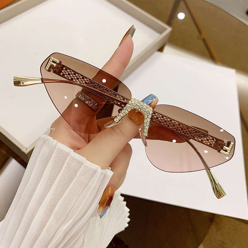 Sunglasses Designer Luxury sunglass women 2025 Fashion Frameless Rhinestone men eyeglasses Daily routine Outdoor travel UV Protection