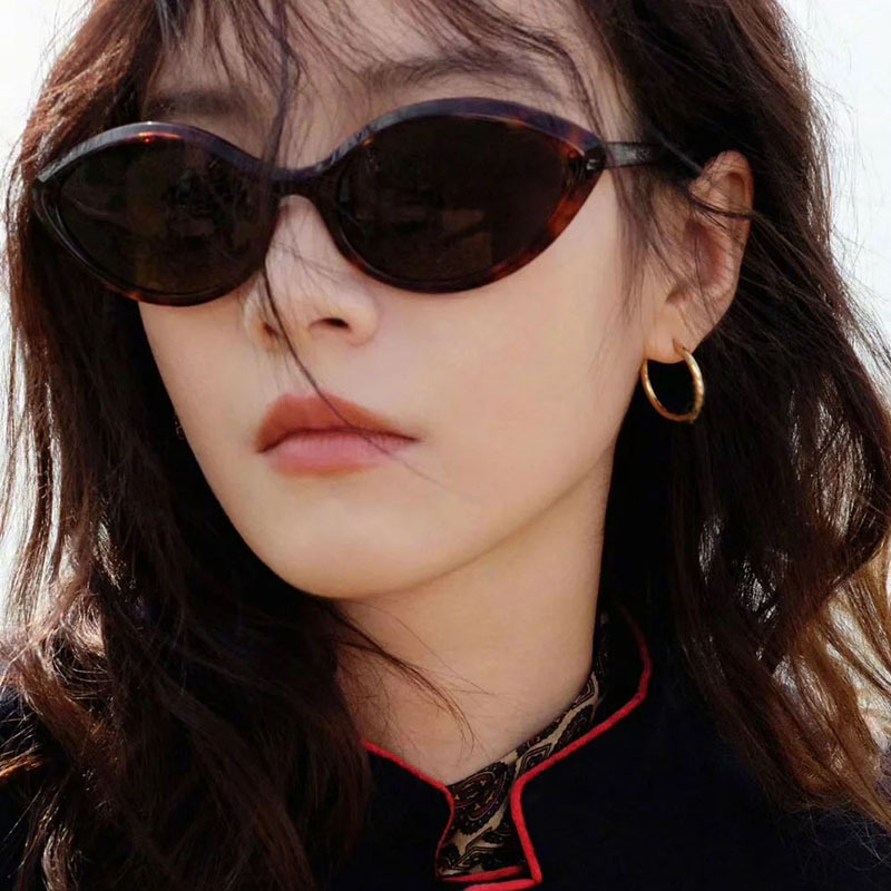 2025 Korean Style Cat Eye Sunglasses Retro Fashion Sunglasses for Women with UV Protection