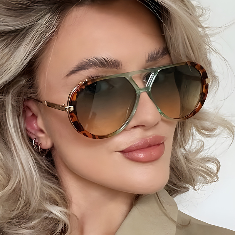 Double Bridge Retro Sunglasses Vintage Large Frame UV Protection Shades for Women Men