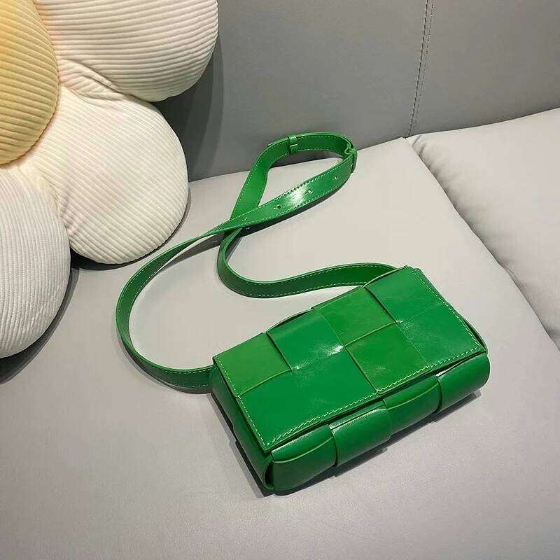 High Quality Oil Wax Leather Waist Women's Shoulder Bag Designer Fanny Pack Mini Phone Purses For Female Give Chain