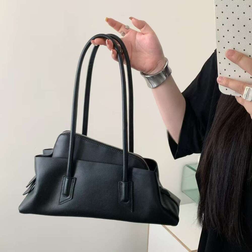 Genuine Leather Shoulder 2025 New High-end Boston Handbag Women's Niche Design Commuter Crossbody Bag