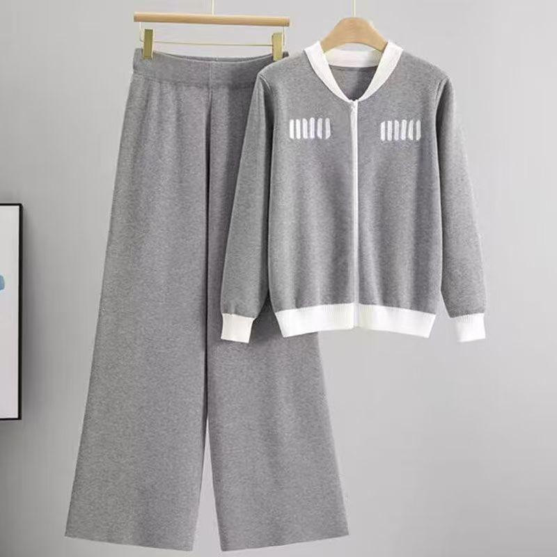 Women's Designer suit zipper cardigan casual hooded knitted top slimming leggings two-piece set