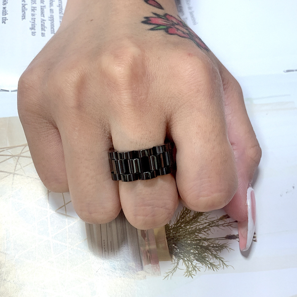 Luxury Brand Designer Jewelry Personalized Titanium Steel Chain Ring Retro Fashion Versatile Stylish Index Finger Ring Hip Hop Disco Band Ring For Men