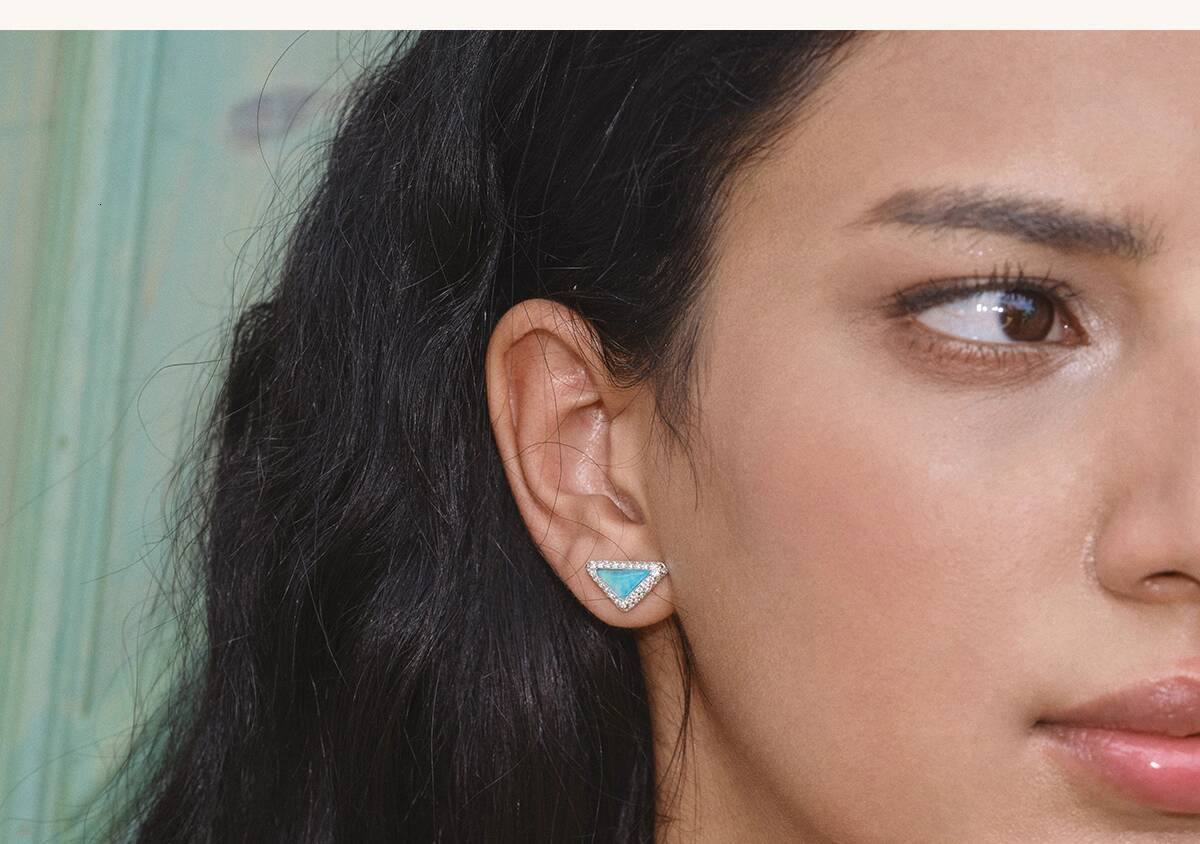 Earrings quality Delta Series Colorful Triangle Earrings For Women New White Shell Agate Klein Blue Ear Jewelry