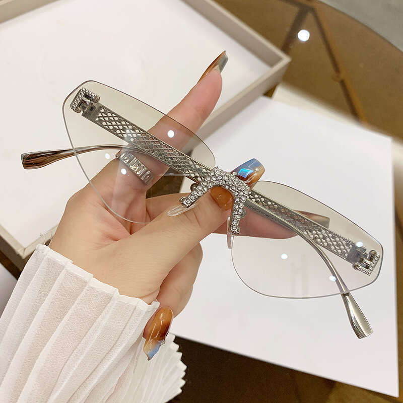 Sunglasses Designer Luxury sunglass women 2025 Fashion Frameless Rhinestone men eyeglasses Daily routine Outdoor travel UV Protection