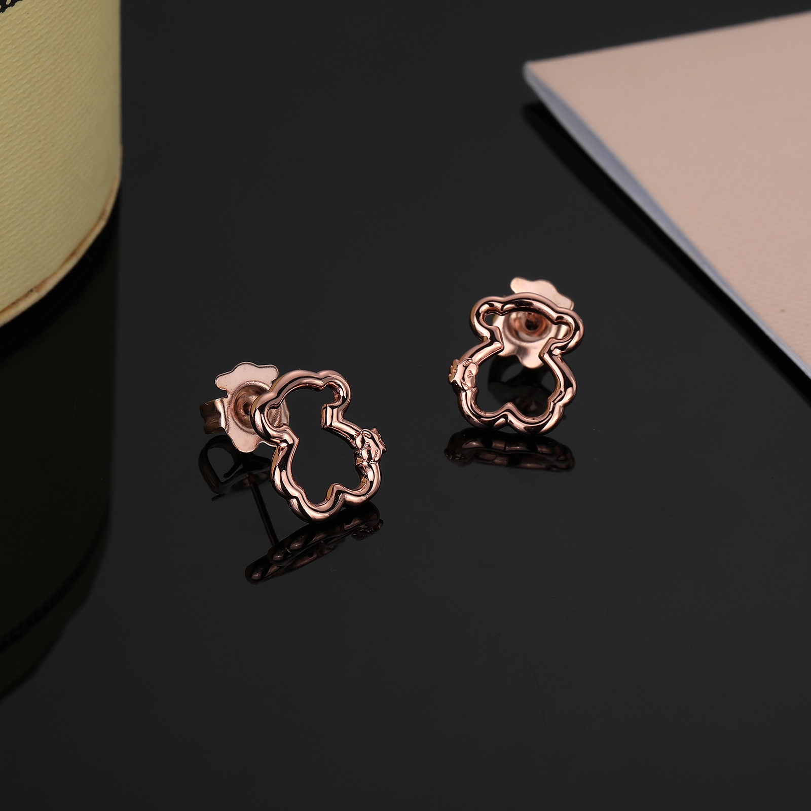 Fashion Women Men Girls Bear Silver Rose Gold Black Stainless Steel Copper Hollow Circle Heart Cartoon Animal Span Stud Earrings Jewelry Gift