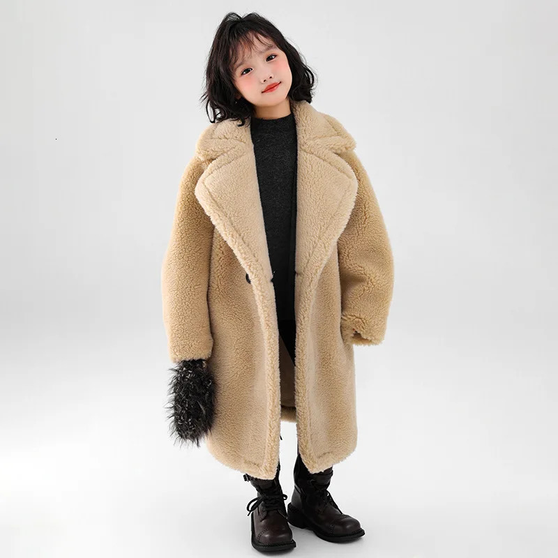 Winter Children Girls Trench Coat Fleece Warm Thicken Junior Girl Faux Fur Over Coat Turn Down Collar Integrated Midlength Coat 250829