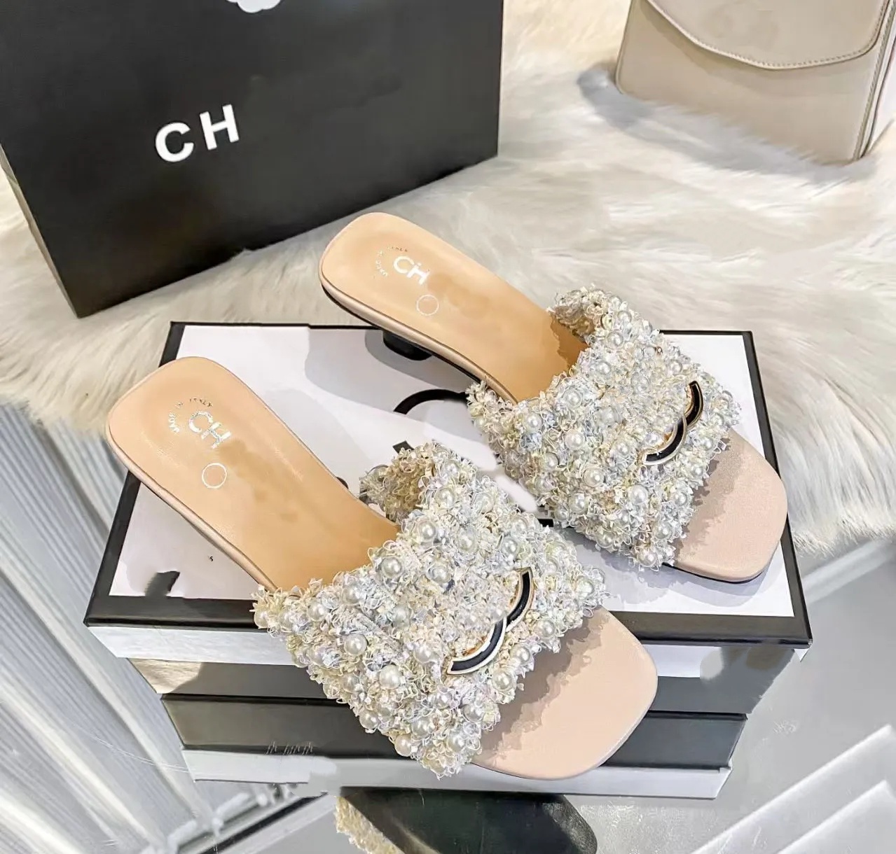 Designer Shoes Luxury Women's Sandals Thick-Heeled Knitted Flip-Flops - Fashionable Knitted High-Quality Sandals Comfortable and Elegant Square-Toe Women's Shoes