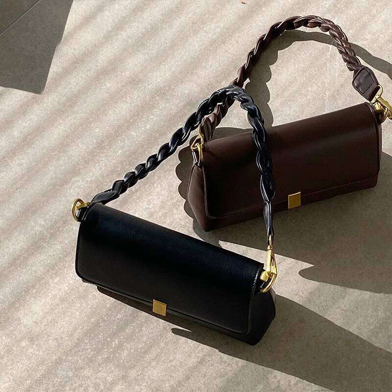 2025 New Women's Retro Underarm Single Shoulder Cross Small Bag, Horizontal Square Style