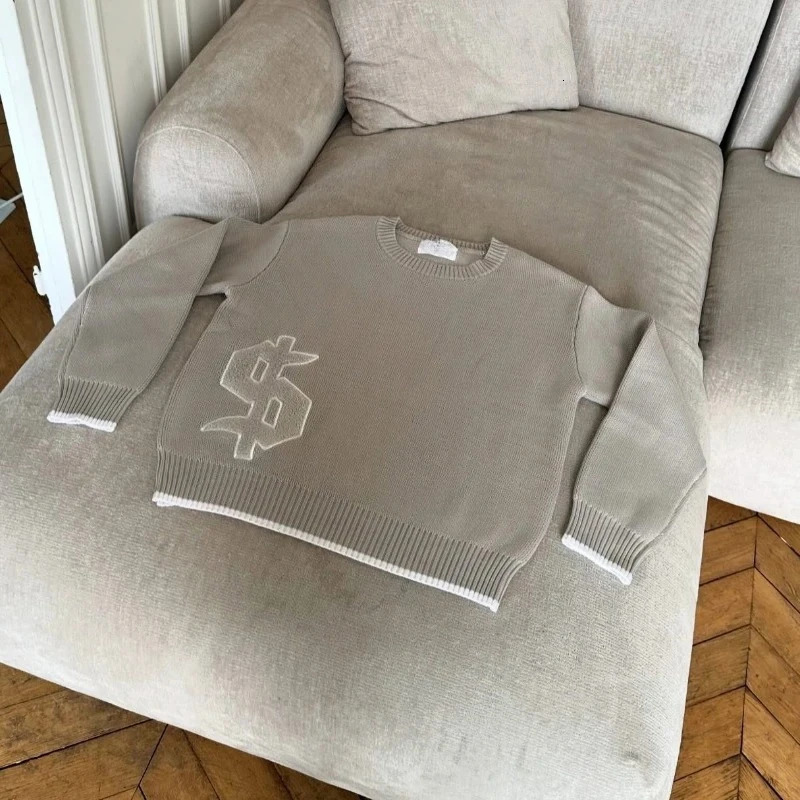 Y2K Round Neck Gray Knitted Sweater Symbol Pattern Retro Harajuku Pullover Autumn Winter Warm Boxy Mens Clothing 250829