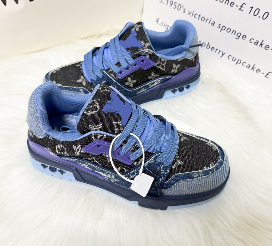 Designer shoes Embossed Trainer Sneaker white black sky blue abloh green denim pink red luxurys mens casual sneakers trainers size 36-45