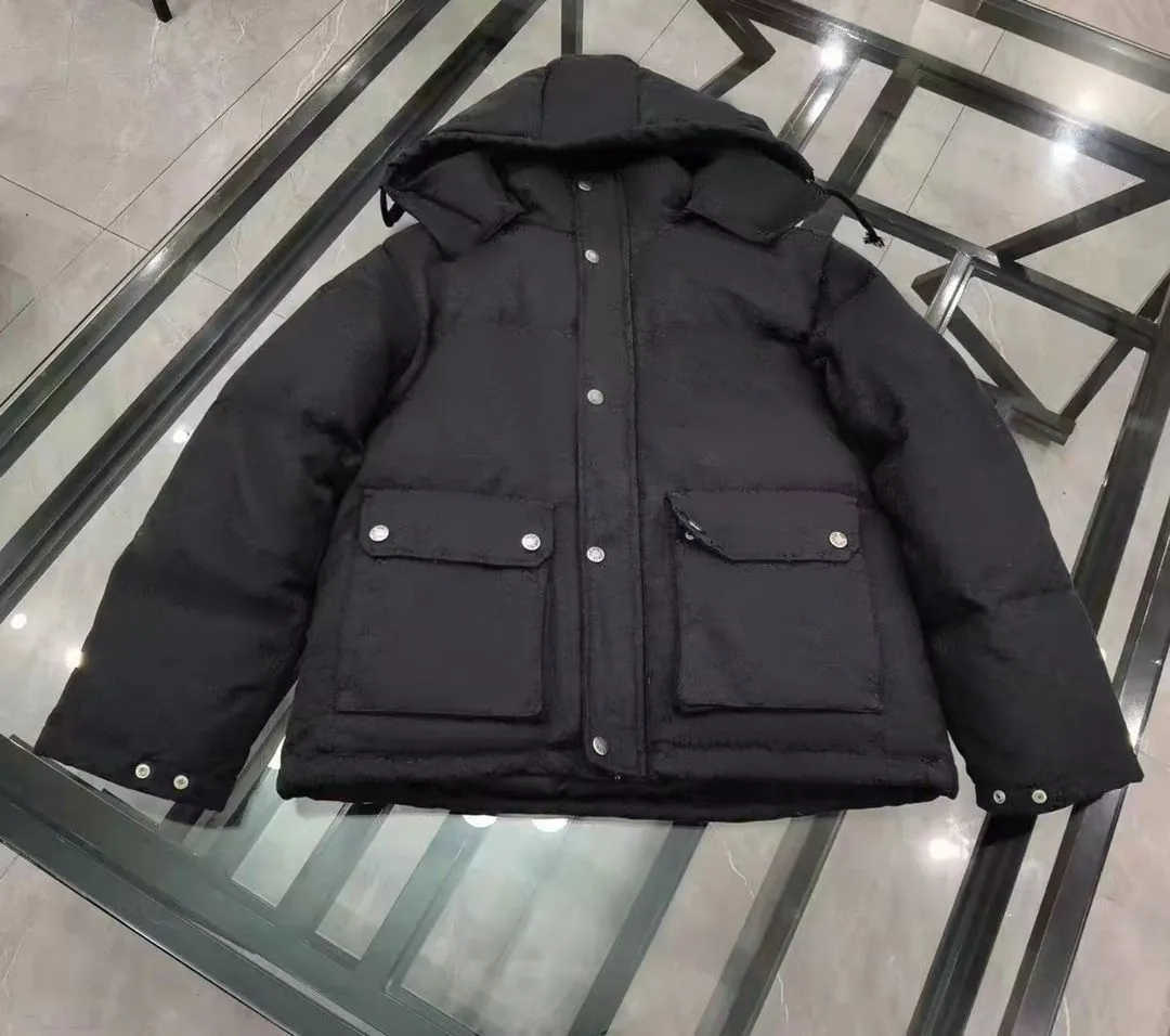 Men Down Jackets Parkas Black Puffer Jacket Hooded Casual Outdoor Winter Warm Luxury Jakcet Thickened Zipper Khaki Short Designer Coats size M-5XL