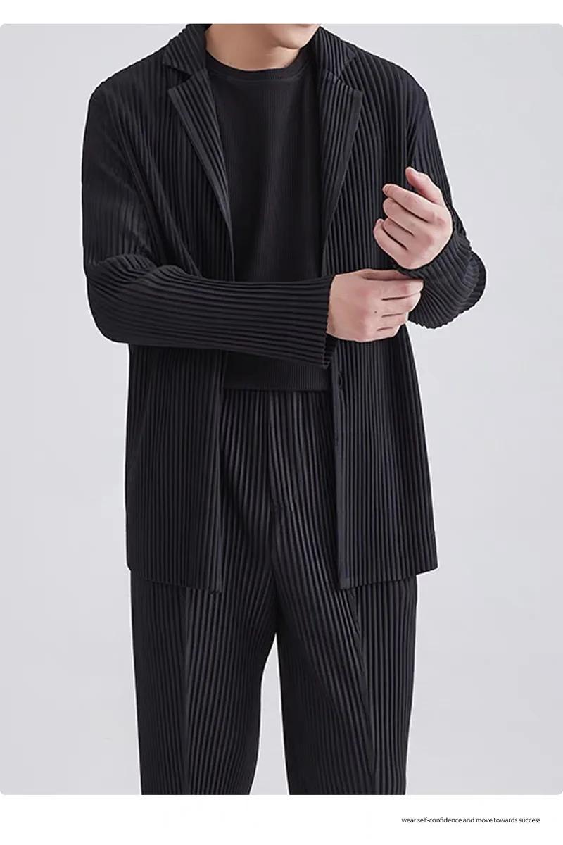 Miyake Spring Suit Long Sleeve Pleated Mens Jacket Lapel Solid Color Fashion Loose Plisse Casual Top 250829