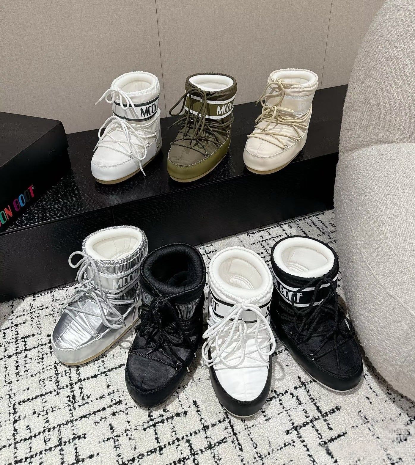 2025 Top Quality Snow Boots Designer MOON Luxury Boots Nylon Chunky Black Winter Snow Shoe Platform Boots Knee Boot Womens Classic Winter Warm Fashion Booties Casual