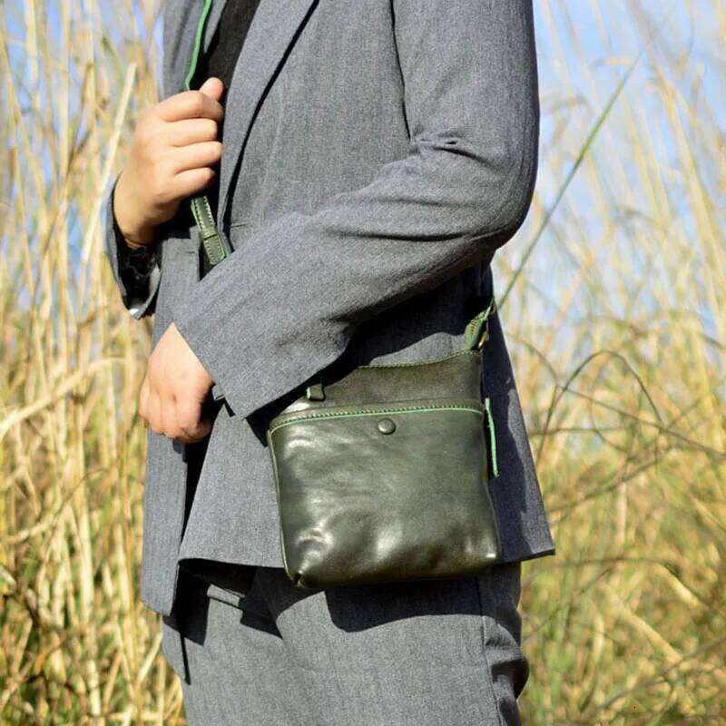 AETOO First Layer Leather New Fashion Women's Crossbody Cosmetics Storage Large Capacity Mobile Phone Bag Everything Sho