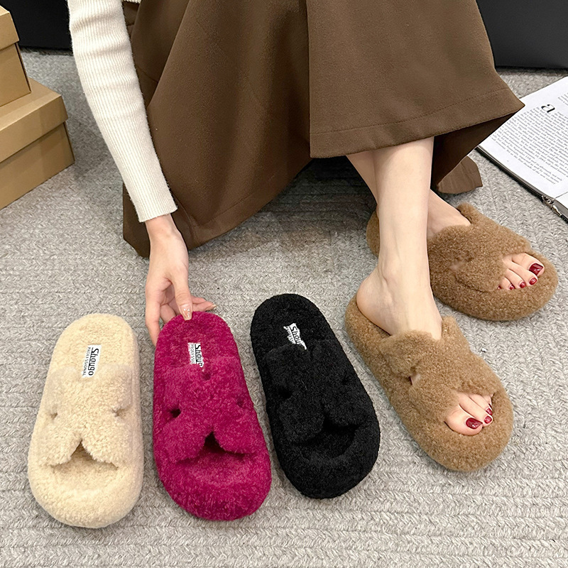 hot Free delivery designer ladies' shoes Fashionable cotton slippers with personalized fleece cotton slippers