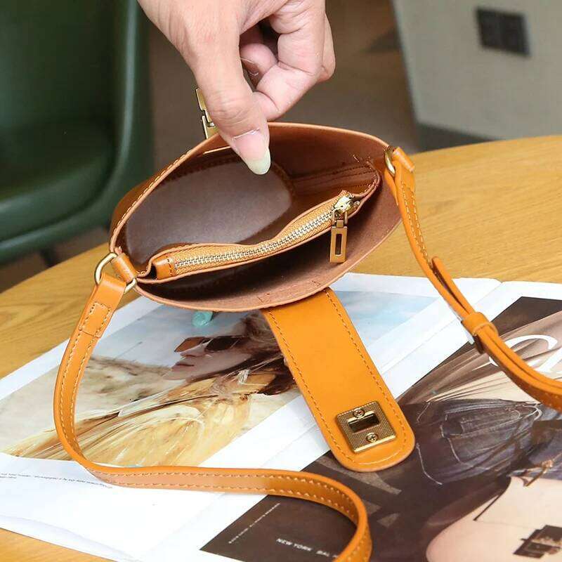 2024 Summer New Mini Women Genuine Leather Mobile Phone Bucket Messenger Lady Fashion Cross-Body Shoulder Bag
