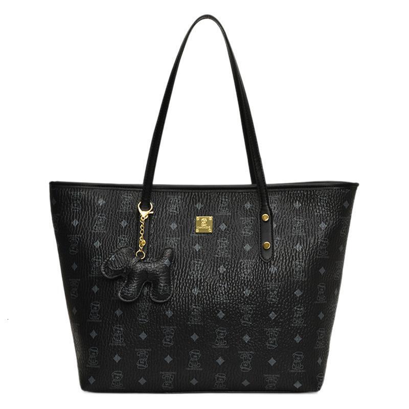 2024 New Fashion Large Capacity Niche Design Tote Bag Stylish Shoulder Bag Retro Trendy Handbag Luxury Bag Designer Free Shipping For Women