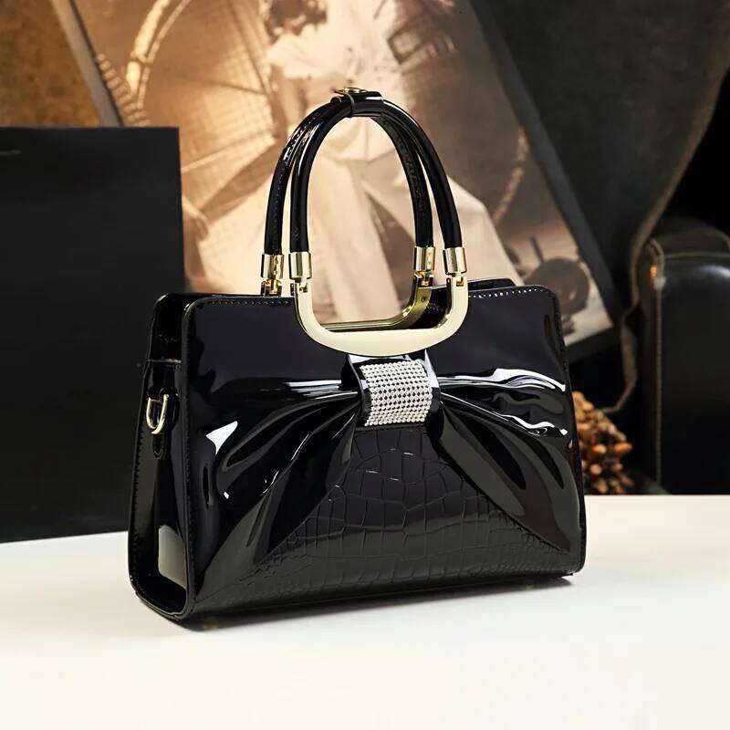 2024 Women Designer Glossy Leather Evening Handbags Ladies Casual Crossbody Shoulder Bag Fashion Dia Bow Tie Totes